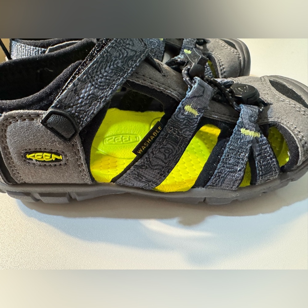 KEEN Little Kids' Seacamp II CNX
SIZE 12 - Picture 8 of 12